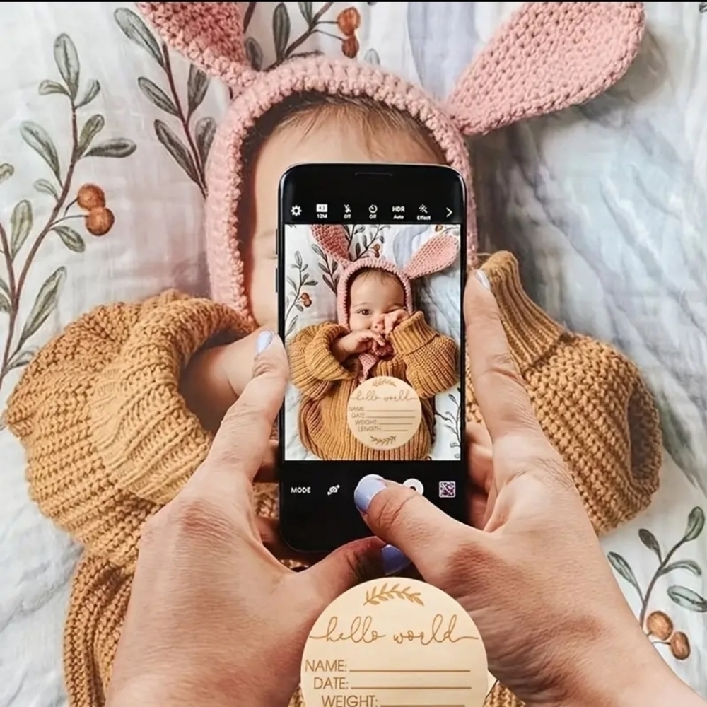 Hello World Wooden Baby Announcement - Picture 3 of 3